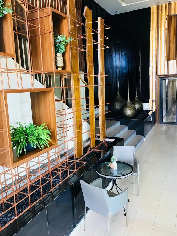 Astra Suites Central Chiang Mai Zewnętrze zdjęcie