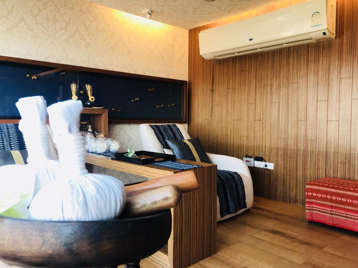 Astra Suites Central Chiang Mai Zewnętrze zdjęcie