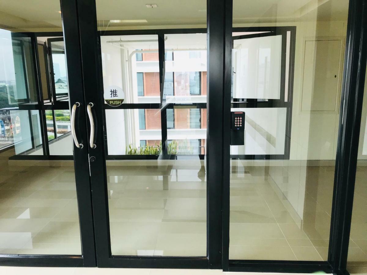 Astra Suites Central Chiang Mai Zewnętrze zdjęcie